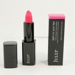 julep light on your lips lipstick stepping out